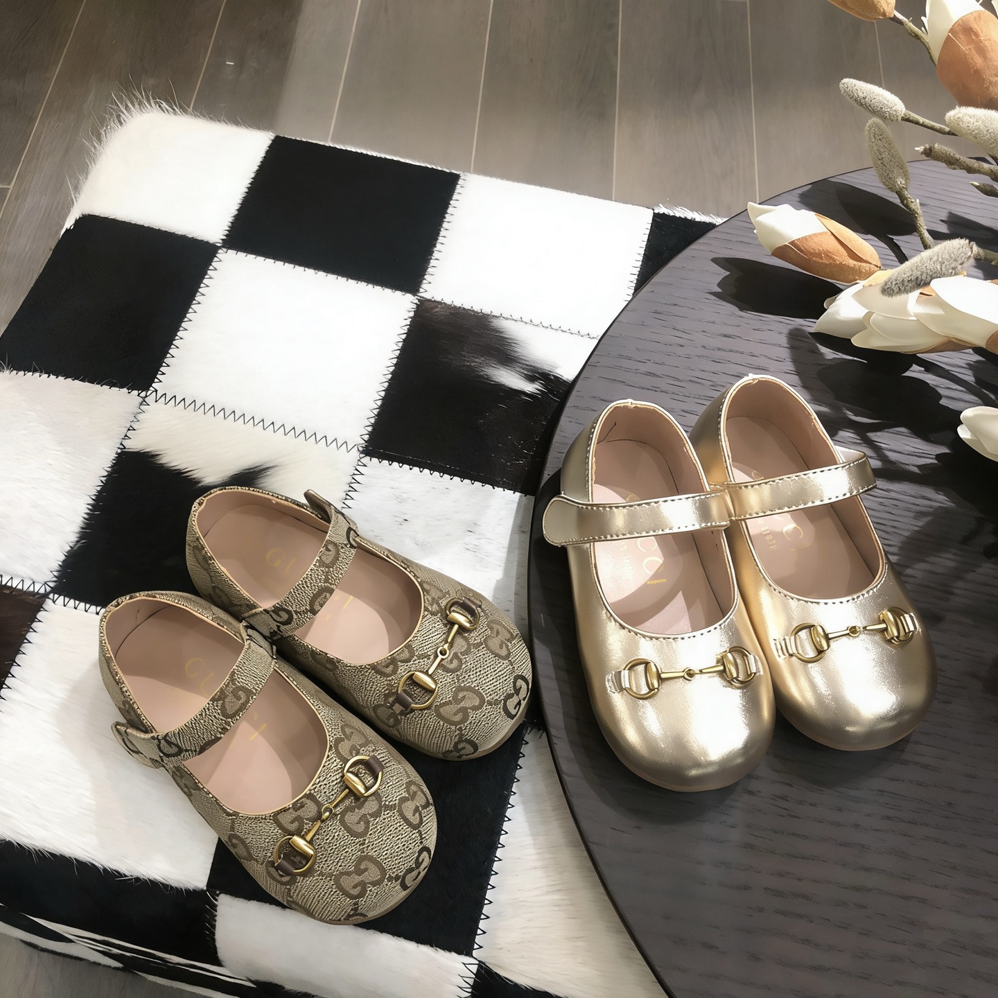 Children's shoes child